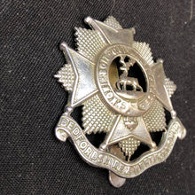 Load image into Gallery viewer, Original WW2 British Army Cap Badge - Bedfordshire and Hertfordshire Regiment - The Militaria Shop
