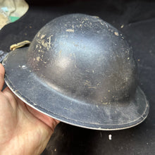 Charger l&#39;image dans la galerie, Original WW2 British Home Front Civil Defence Warden&#39;s Helmet -Liner &amp; Chinstrap
