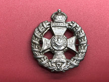 Lade das Bild in den Galerie-Viewer, Original British Army Rifle Brigade (The Prince Consorts Own) Cap Badge Brooched
