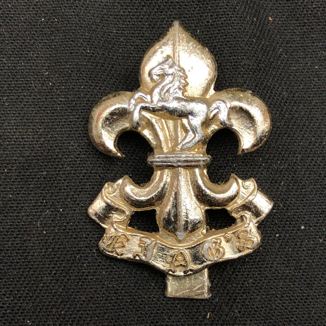 Genuine British Army Staybrite Cap Badge - The Kings Regiment - The Militaria Shop