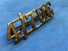 Load image into Gallery viewer, Original WW2 British Army 4th/7th Dragoon Guards Brass Shoulder Title
