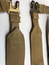 Charger l&#39;image dans la galerie, Original WW2 British Army L Strap 37 Pattern Set - Wartime Dated - Old Stock
