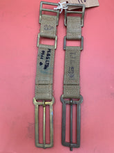 Charger l&#39;image dans la galerie, Original WW2 British Army 37 Pattern Webbing Brace Adaptors Pair
