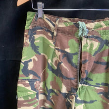 Load image into Gallery viewer, Genuine British Army DPM Lightweight Combat Trousers Grade 1 - Size 85/84/100 - The Militaria Shop

