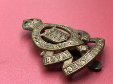 Load image into Gallery viewer, Original WW2 British Army Royal Army Ordnance Corps RAOC Cap Badge
