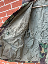 Load image into Gallery viewer, Original British Army 1968 Pattern Combat Smock Jacket - Size 3 - 46&quot; Chest
