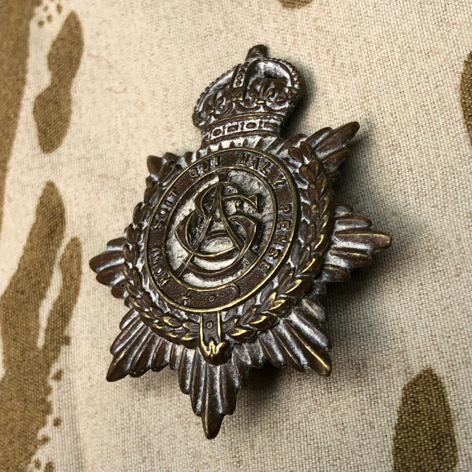 Original WW1 British Army Officers Army Service Corps ASC Cap Badge - The Militaria Shop