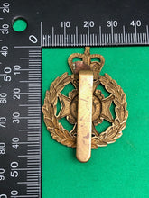 Load image into Gallery viewer, Genuine British Army Radnor Home Guard Queen&#39;s Crown Cap Badge
