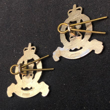 Lade das Bild in den Galerie-Viewer, Original British Collar Badge Pair - Adjutants General Corps - The Militaria Shop
