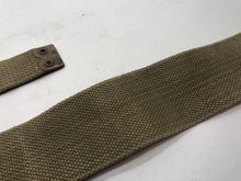 Lade das Bild in den Galerie-Viewer, Original British Army 37 Pattern Single L Strap - WW2 Pattern
