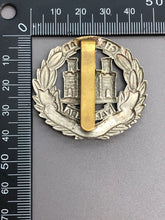 Load image into Gallery viewer, Original WW2 British Army Northamptonshire Regiment Cap Badge
