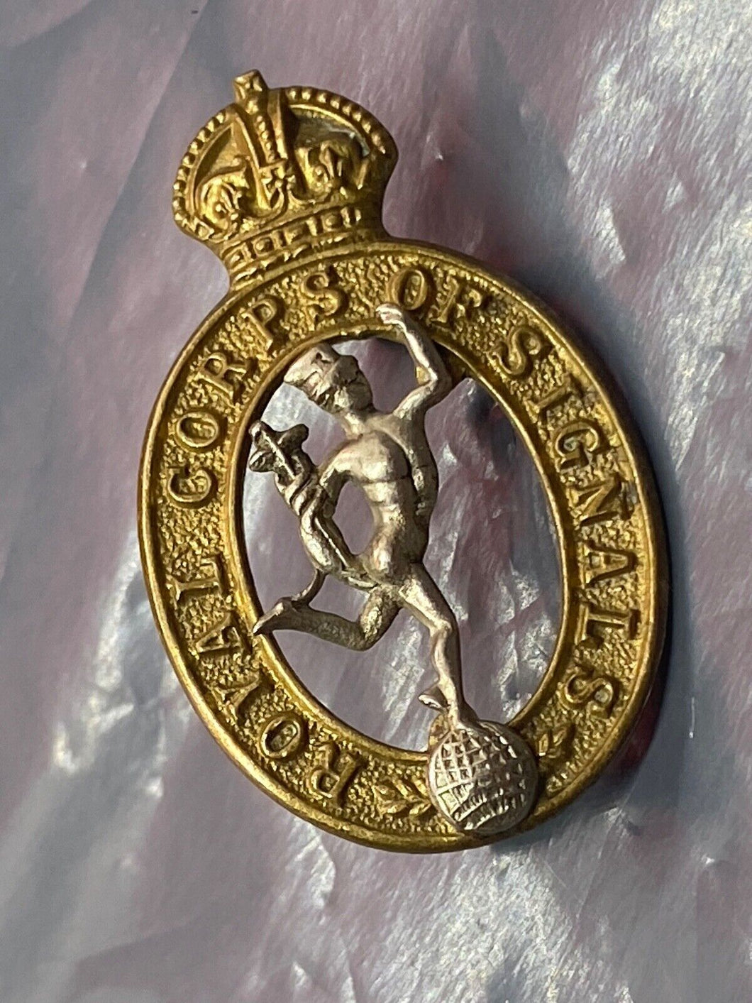 Original British Army WW2 Royal Corps of Signals Collar Badge