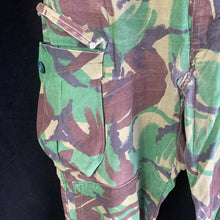 Charger l&#39;image dans la galerie, Genuine British Army DPM Combat Trousers - Size 82/88/104
