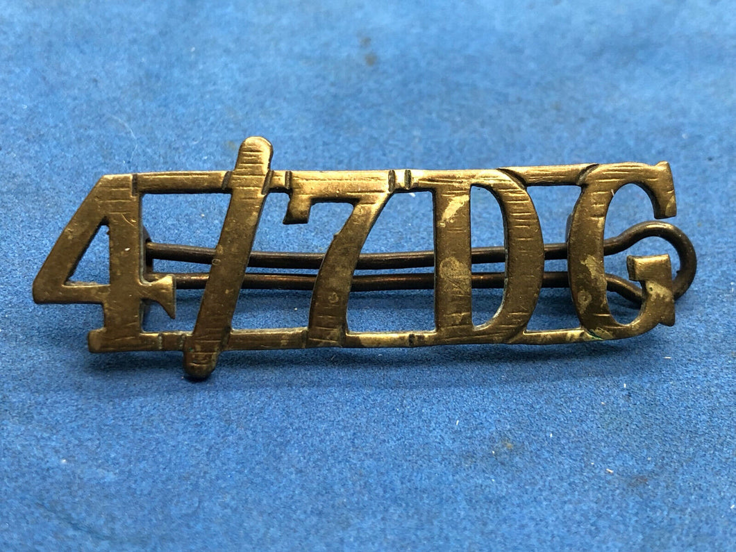 Original WW2 British Army 4th/7th Dragoon Guards Brass Shoulder Title