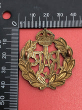 Load image into Gallery viewer, Original WW2 British Royal Air Force RAF Cap Badge
