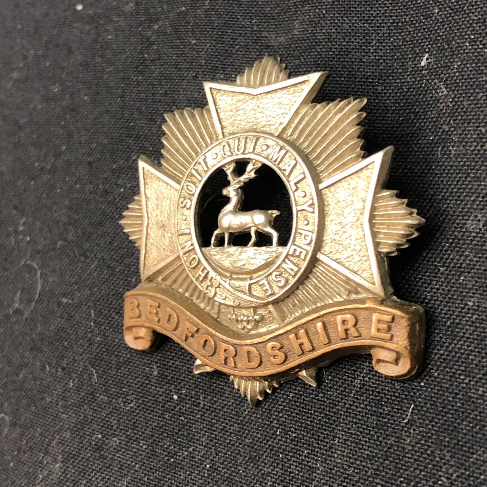 Genuine WW2 British Army Brass Cap Badge - Bedfordshire and Hertfordshire Regime - The Militaria Shop