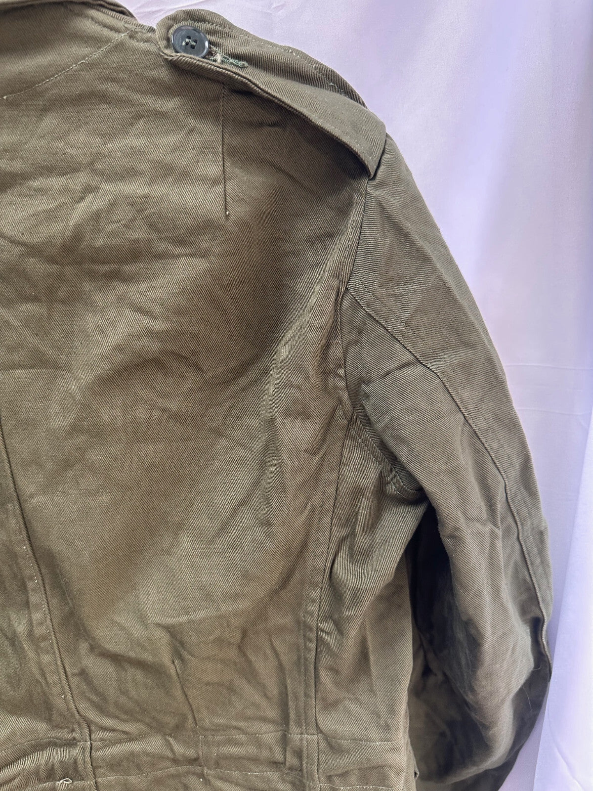Genuine British Army 1967 Pattern Green Jacket Overall - Size 6 - 43" Chest - The Militaria Shop