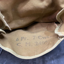 Lade das Bild in den Galerie-Viewer, Original WW2 British Army 1943 Dated 6 Pdr Carry Bag
