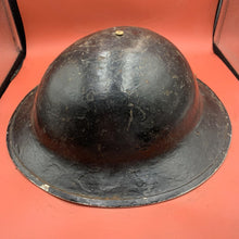 Lade das Bild in den Galerie-Viewer, Original WW2 Mk2 British Army Brodie Combat Helmet &amp; Liner Set
