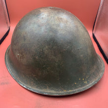 Charger l&#39;image dans la galerie, Original British / Canadian Army WW2 Soldiers Military Combat Mk3 Turtle Helmet
