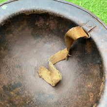 Charger l&#39;image dans la galerie, Rare Early WW2 Rolled Edged British Army Helmet - Possibly NFS?
