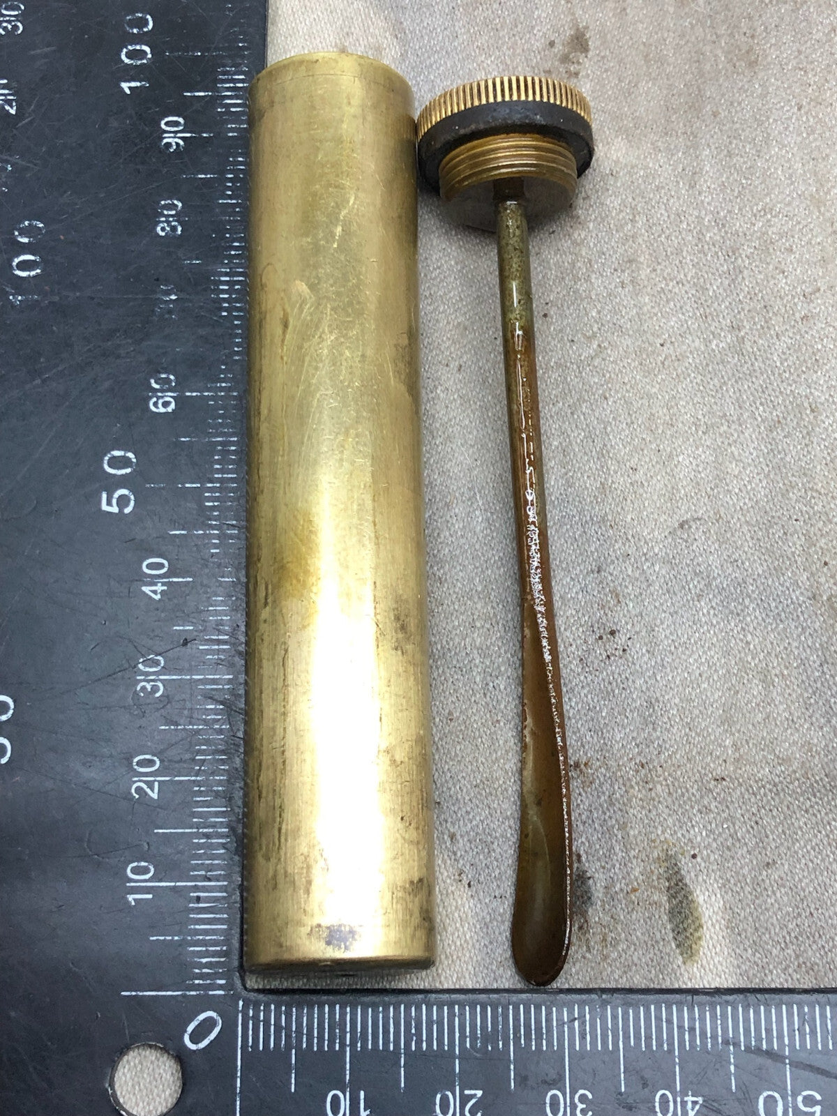 Original WW1 WW2 British Army Empty Brass Oil Bottle Lee Enfield SMLE - The Militaria Shop