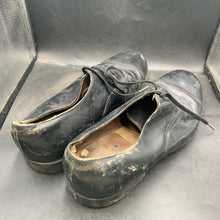 Load image into Gallery viewer, Genuine British Army Black Leather Dress Shoes - Size UK 9 L - The Militaria Shop
