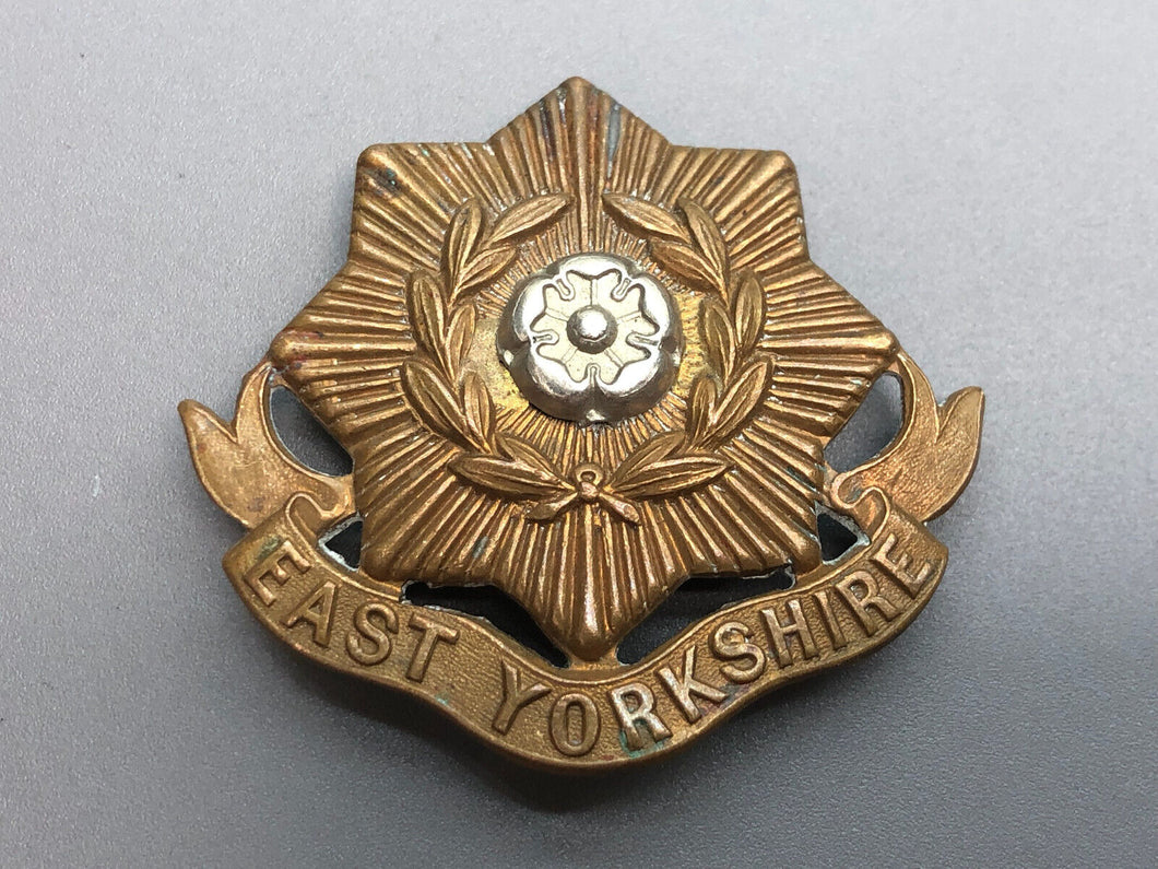 Original WW2 British Army East Yorkshire Regiment Cap Badge