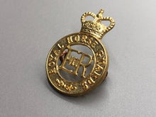 Load image into Gallery viewer, Genuine British Army Royal Horse Guards Cap Badge
