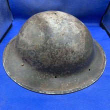 Lade das Bild in den Galerie-Viewer, Original WW2 British Army Mk2 Brodie Combat Helmet - South African Made
