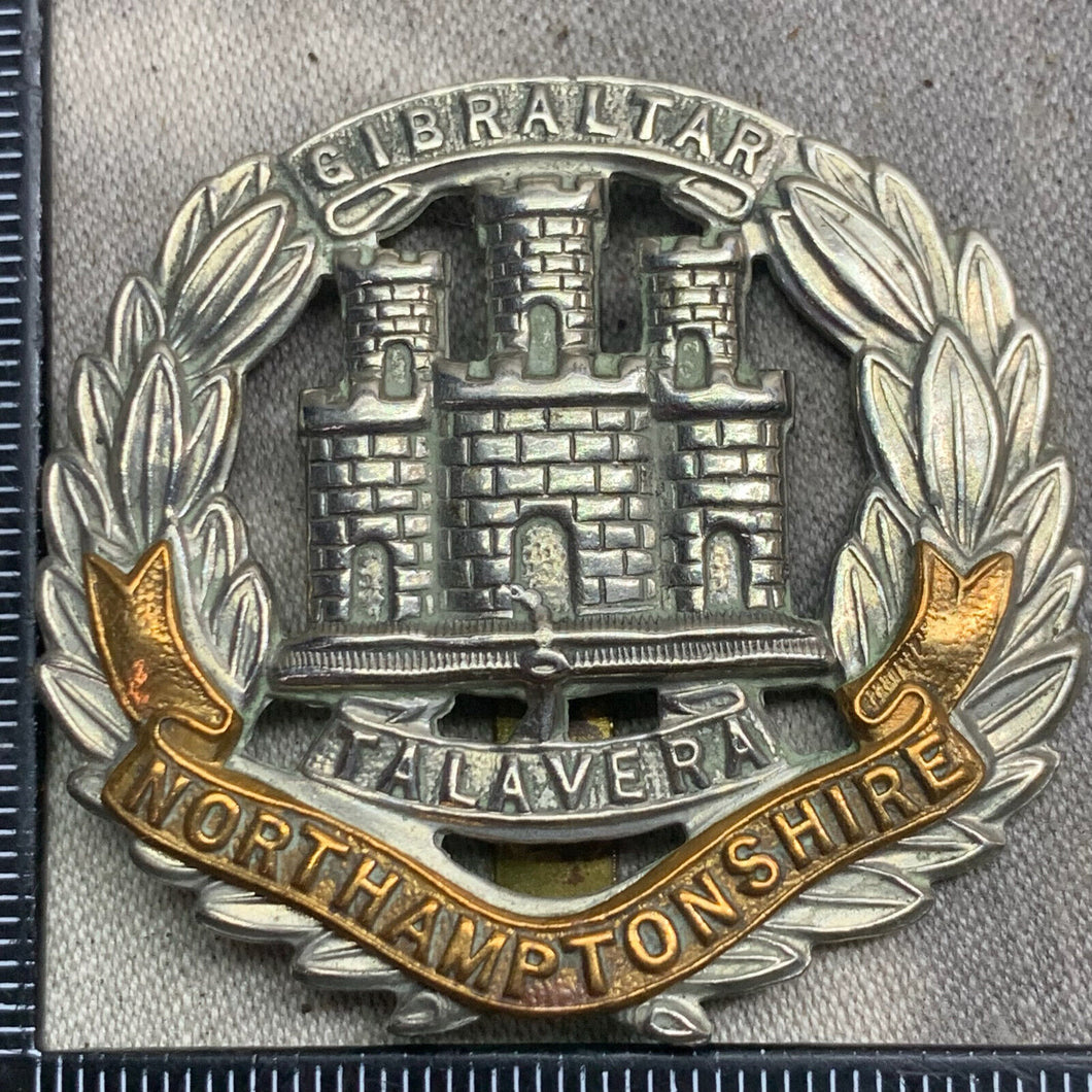 Original WW2 British Army Cap Badge - Northamptonshire Regiment