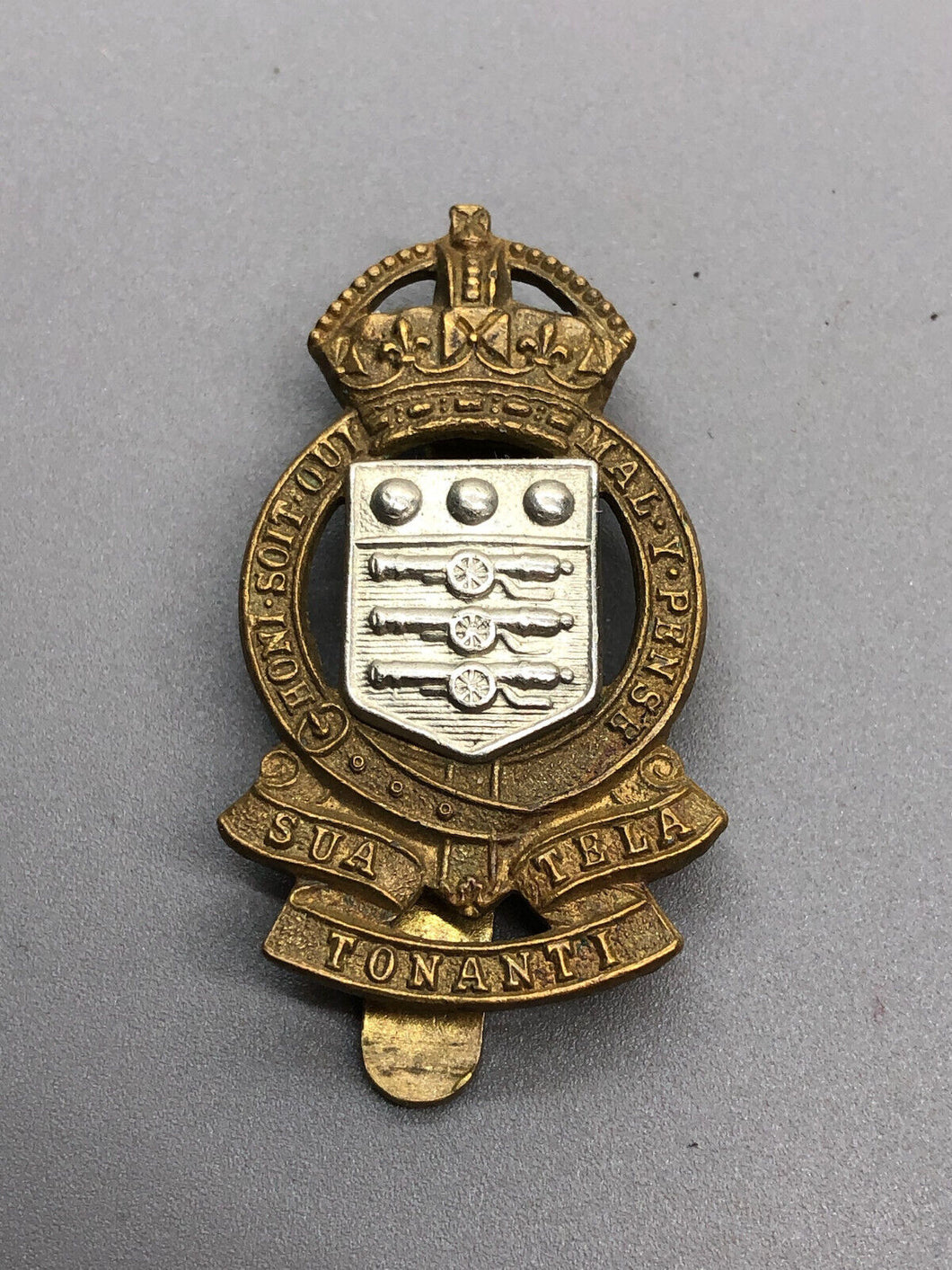 Original British Army WW2 RAOC Royal Army Ordnance Corps Cap Badge