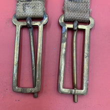 Charger l&#39;image dans la galerie, Original WW2 British Army 37 Pattern Webbing Brace Adaptors Pair
