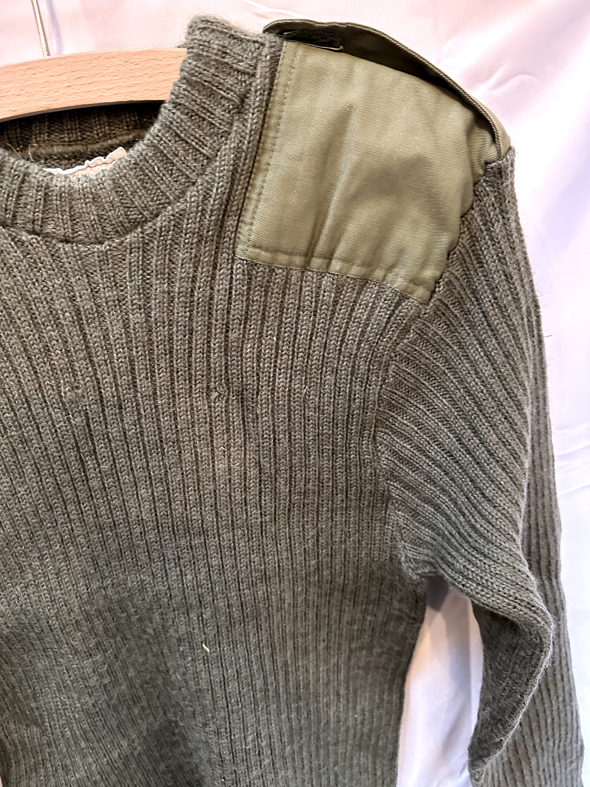 Genuine British Army Commando Heavy Pull Over Jumper - Size 100cm Chest - The Militaria Shop