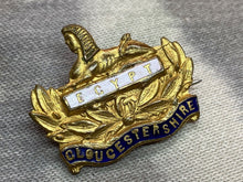 Load image into Gallery viewer, British Army Gloucestershire Regiment Enamelled &amp; Gilt Sweetheart Brooch
