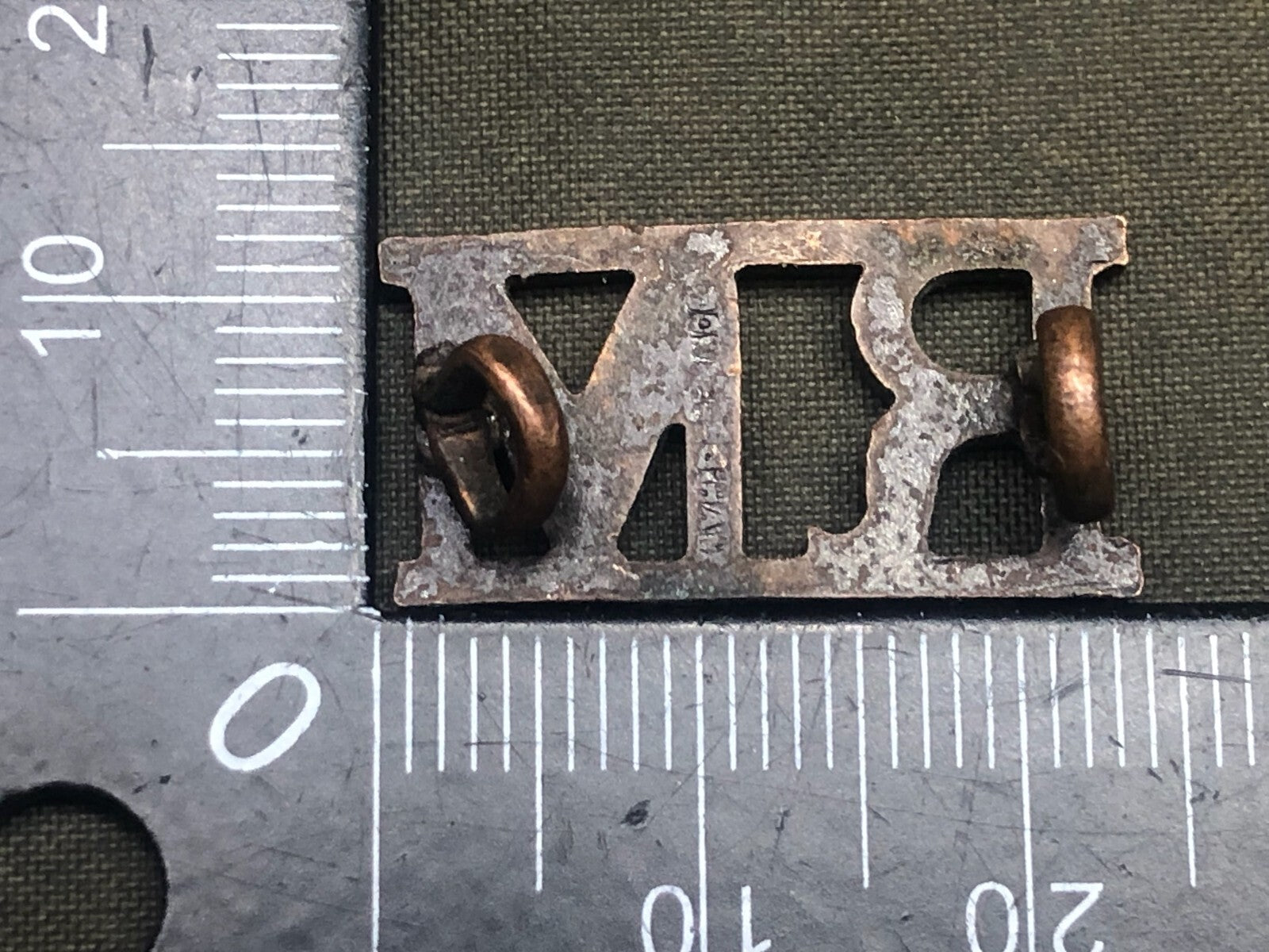 Genuine British Army Brass Shoulder Title - Royal Marines - The Militaria Shop