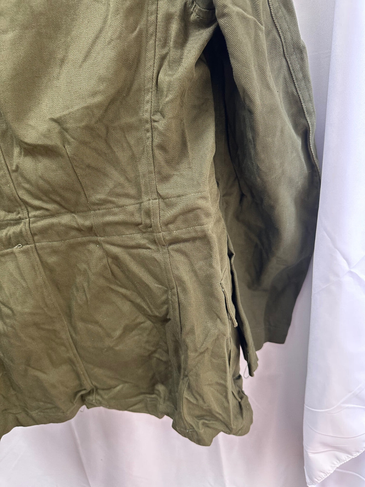 Genuine British Army 1967 Pattern Green Jacket Overall - Size 6 - 43" Chest - The Militaria Shop