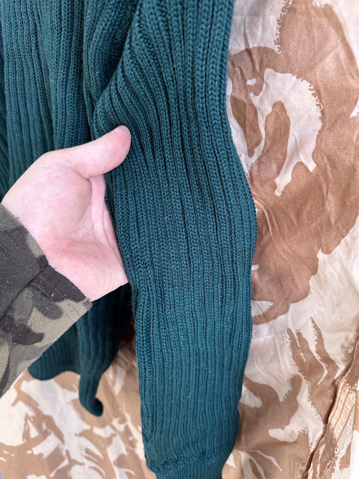 Genuine British Army Commando Green Pull Over Jumper WRAC - Size 4 - 40" Chest - The Militaria Shop