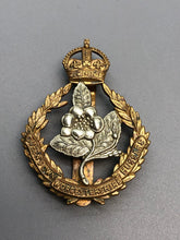 Load image into Gallery viewer, Original British Army WW2 Queen&#39;s Own Worcestershire Hussars Cap Badge
