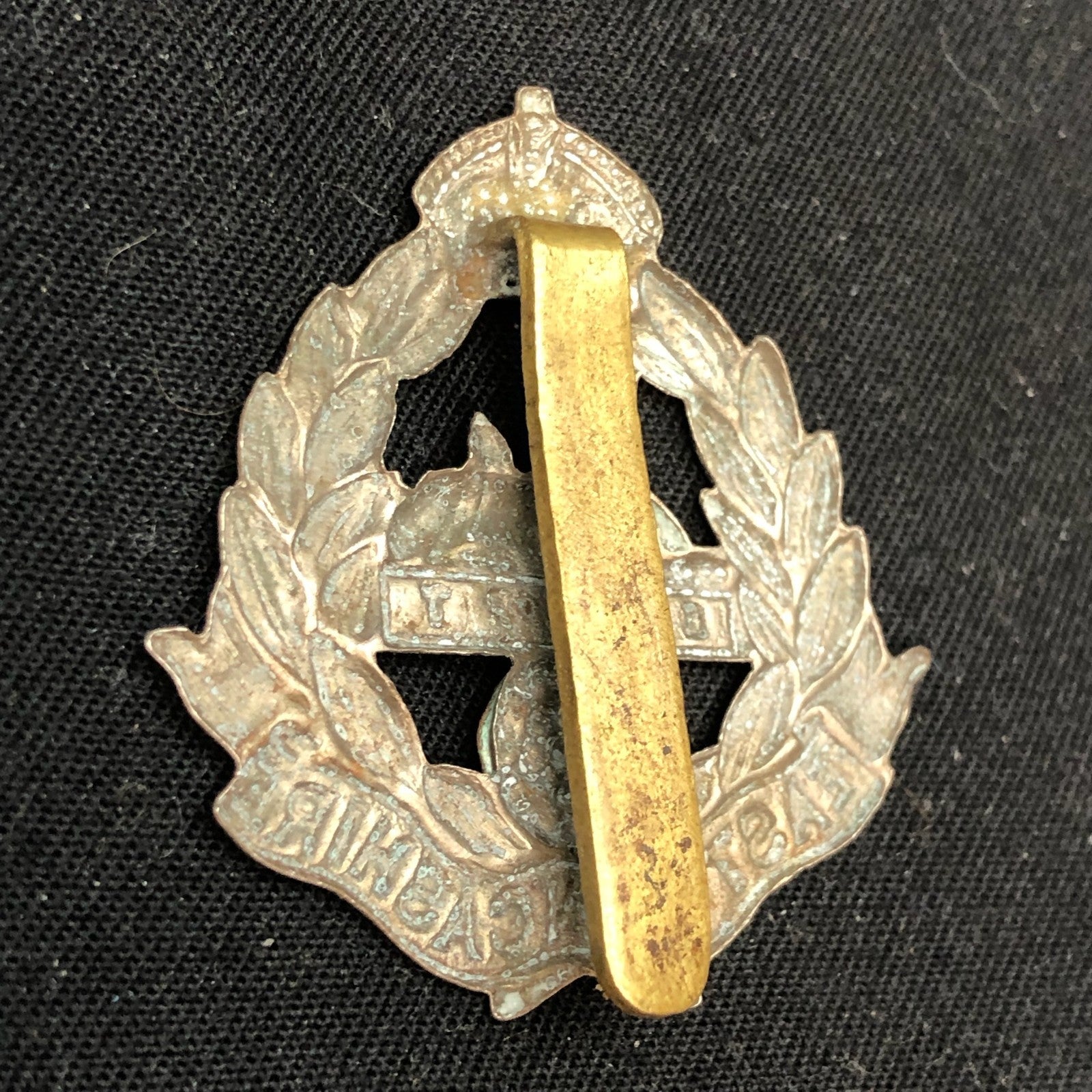 Genuine WW2 British Army Brass Cap Badge - East Lancashire Regiment - The Militaria Shop