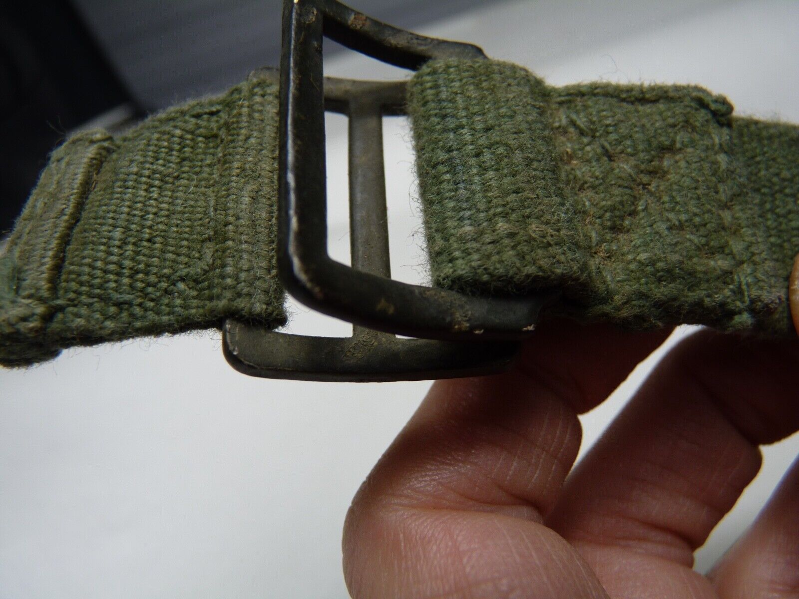 Original WW2 British Army 44 Pattern Shoulder / Extended Equipment Strap - 1945 - The Militaria Shop