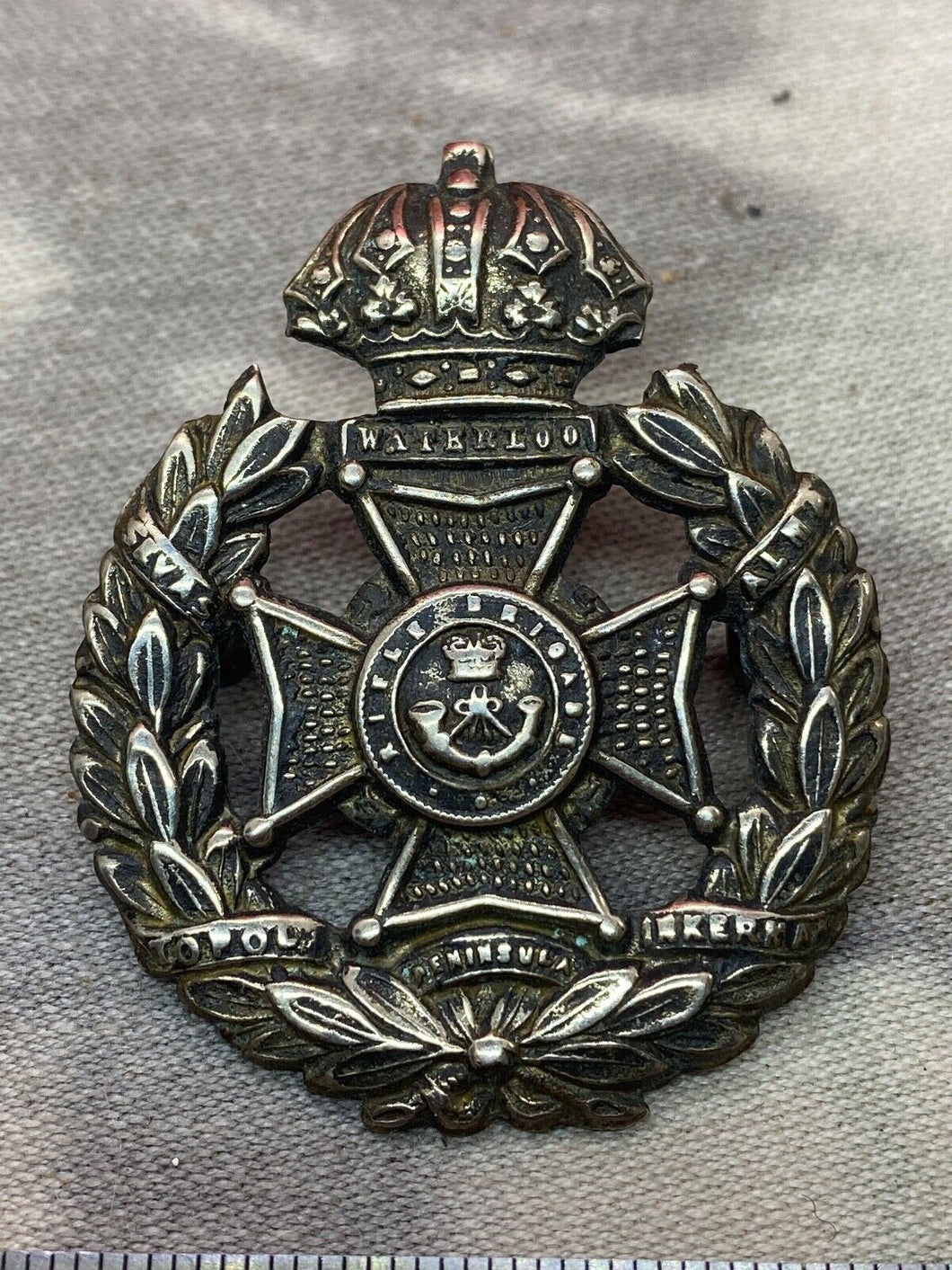 Original Victorian Era British Army Rifle Brigade Volunteers Cap Badge