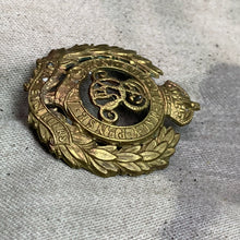 Load image into Gallery viewer, Original Pre-WW1 British Army Edward 7th VII Royal Engineers Cap Badge
