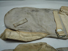 Load image into Gallery viewer, Original WW2 Pattern British Army White Camouflaged Gloves / Gunners Mittens
