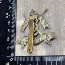 Load image into Gallery viewer, Original WW2 9th Queen&#39;s Royal Lancers British Army Cap Badge
