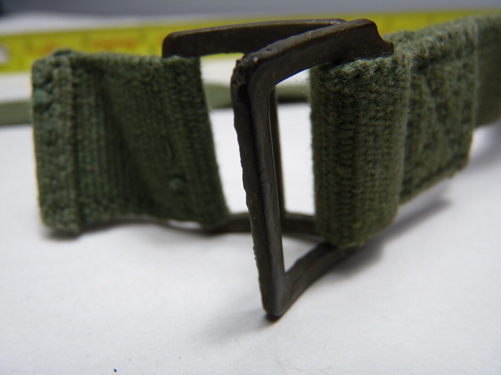 Original WW2 British Army 44 Pattern Shoulder / Extended Equipment Strap - 1945 - The Militaria Shop