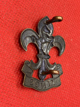 Load image into Gallery viewer, British Army King&#39;s Own Liverpool Regiment Cap Badge
