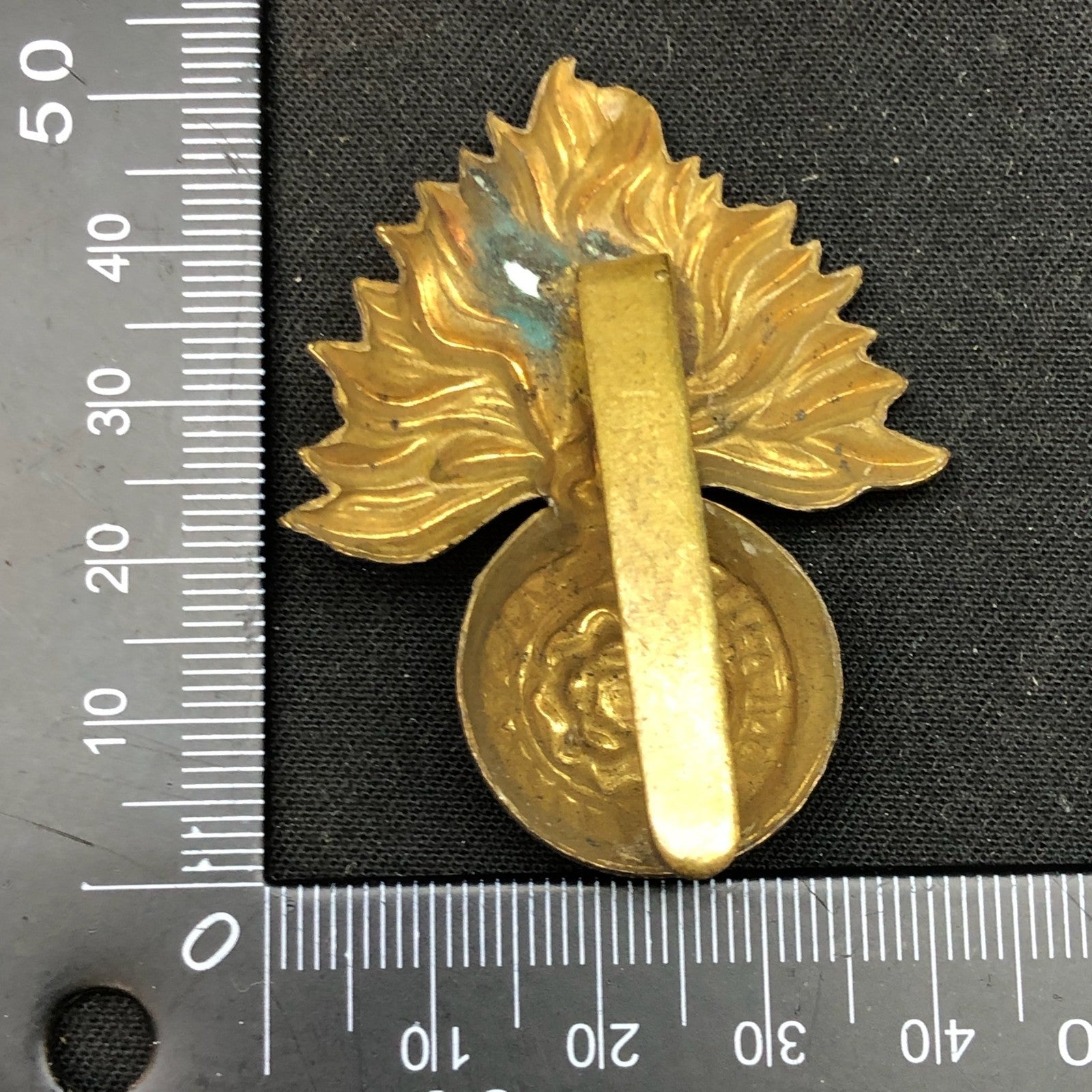 Original WW2 British Army Cap Badge - Royal Fusiliers - The Militaria Shop