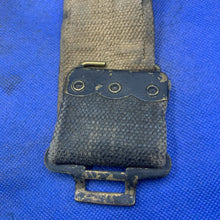 Lade das Bild in den Galerie-Viewer, WW2 British Army / RAF 37 Pattern Combat Belt - Used Original - 40&quot; Waist
