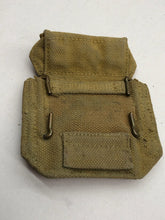 Lade das Bild in den Galerie-Viewer, Original WW2 British Army 37 Pattern Officers Pistol Ammo Case
